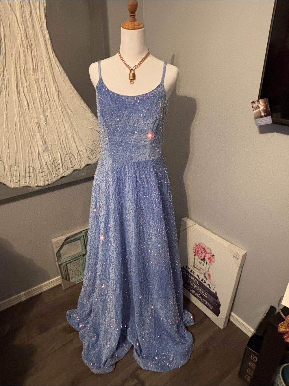 NWOT Women’s Sparkle Blue Sequin Evening Dress